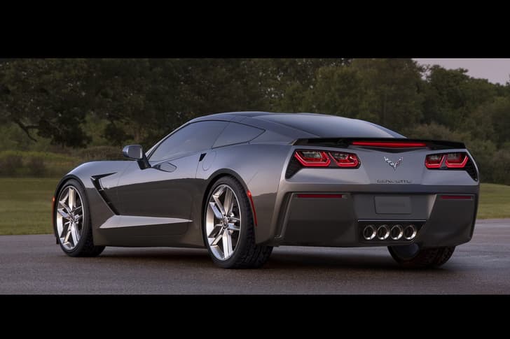 New 2014 Chevrolet Corvette Stingray photos